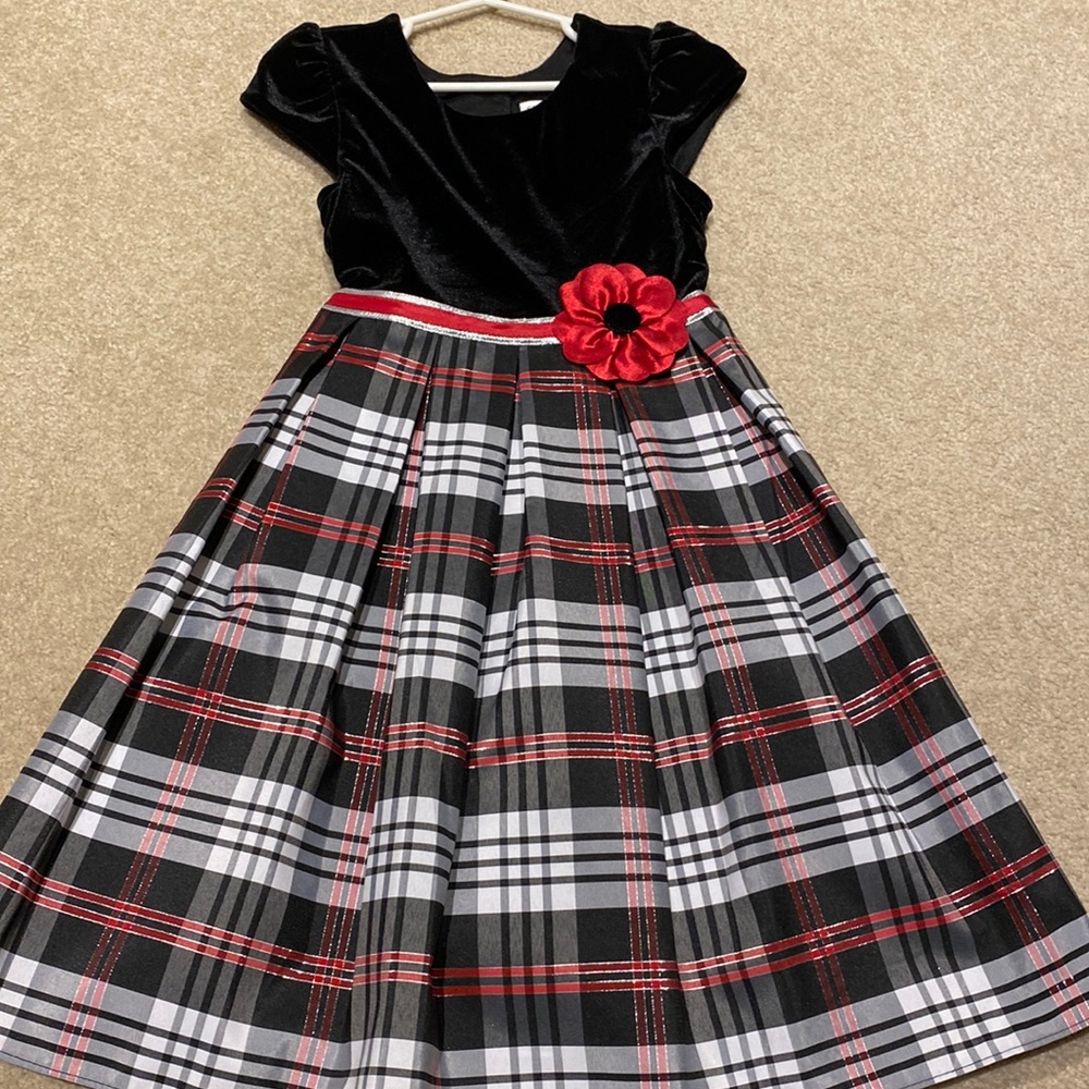New Jon’s Michelle Size 6 Fancy Holiday Dress no tags